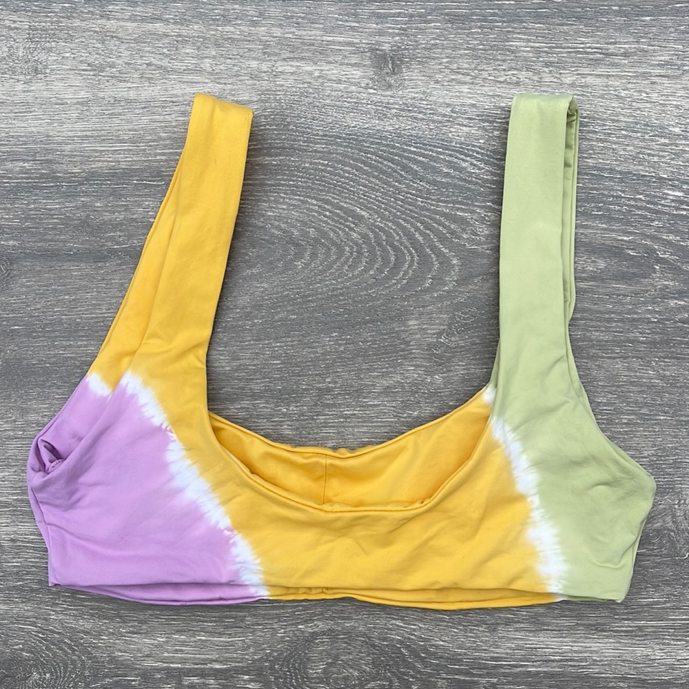 L*Space Lizzie Bikini Top & Sandy Bottoms, diagonal sunburst - Picture 9 of 15